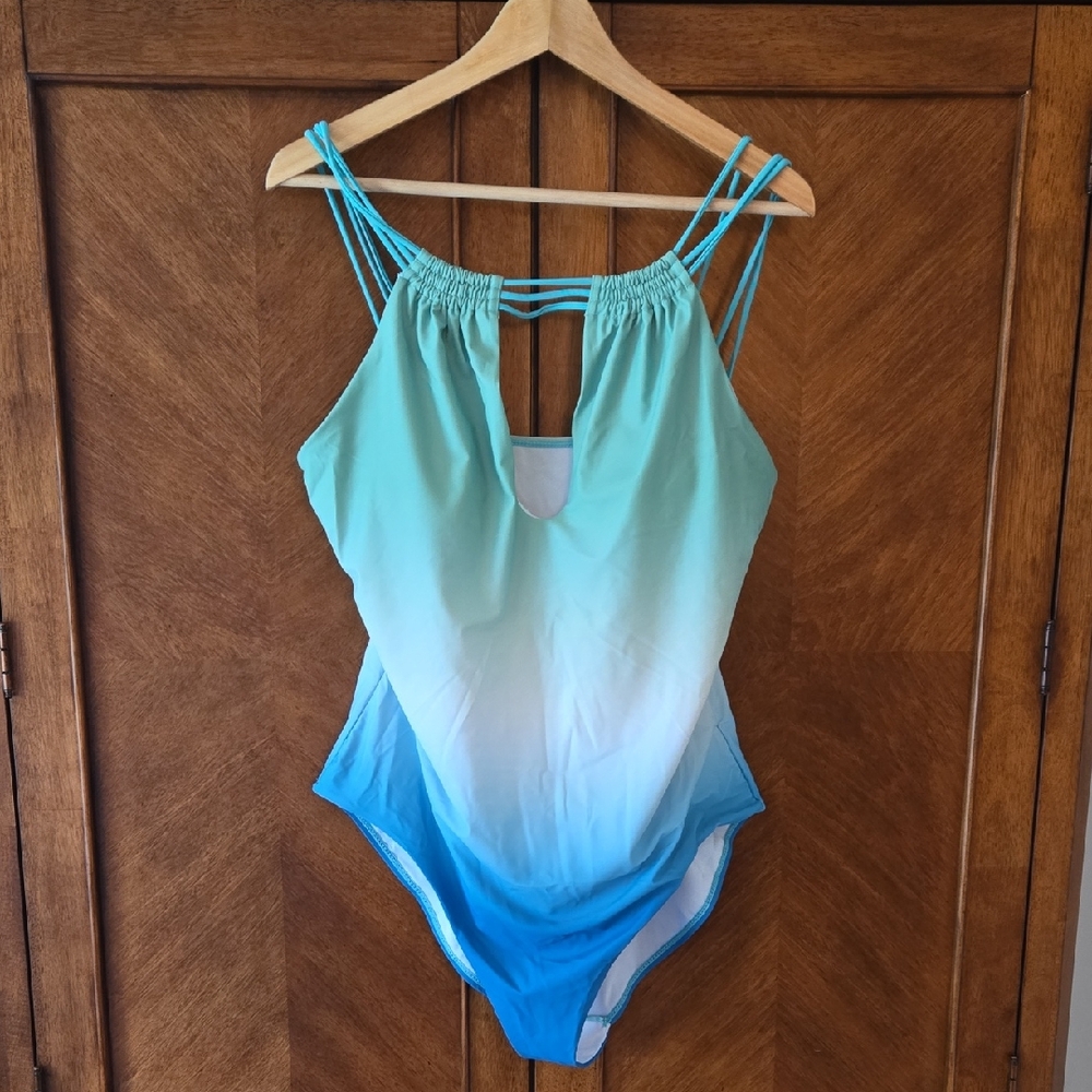 Chic Soul Blue Gradient One Piece Swimsuit